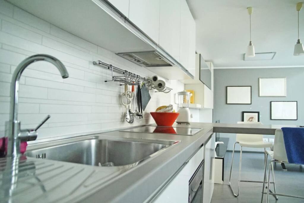 Urban House - Nice Loft Navigli Milan Center エクステリア 写真