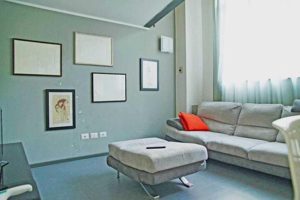 Urban House - Nice Loft Navigli Milan Center エクステリア 写真
